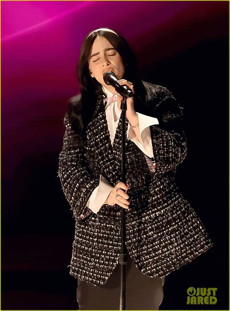 billie eilish oscars performance